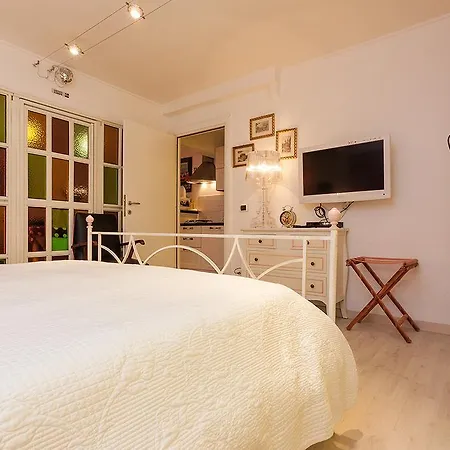 Domus Adriana Appartement *